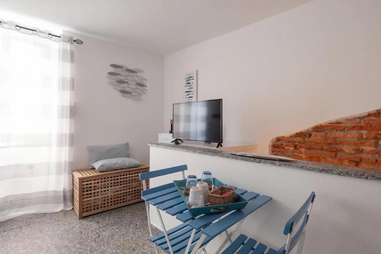 Πανσιόν Ludovica Flat Ξενοδοχείο Βερνάτσα